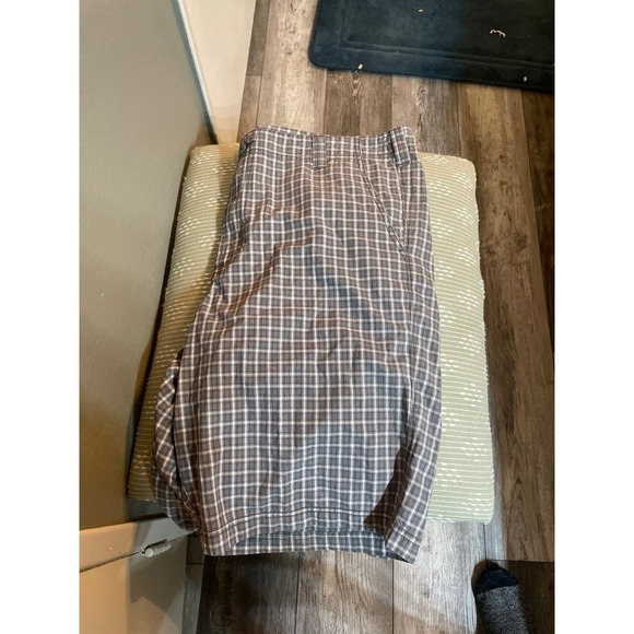 Calvin Klein Other - Calvin Klein Men's‎ Shorts Size 38